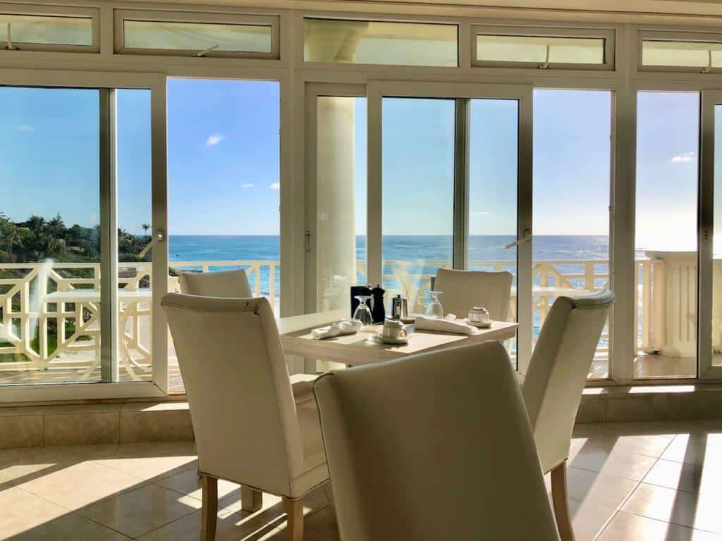 dining at the crane resort