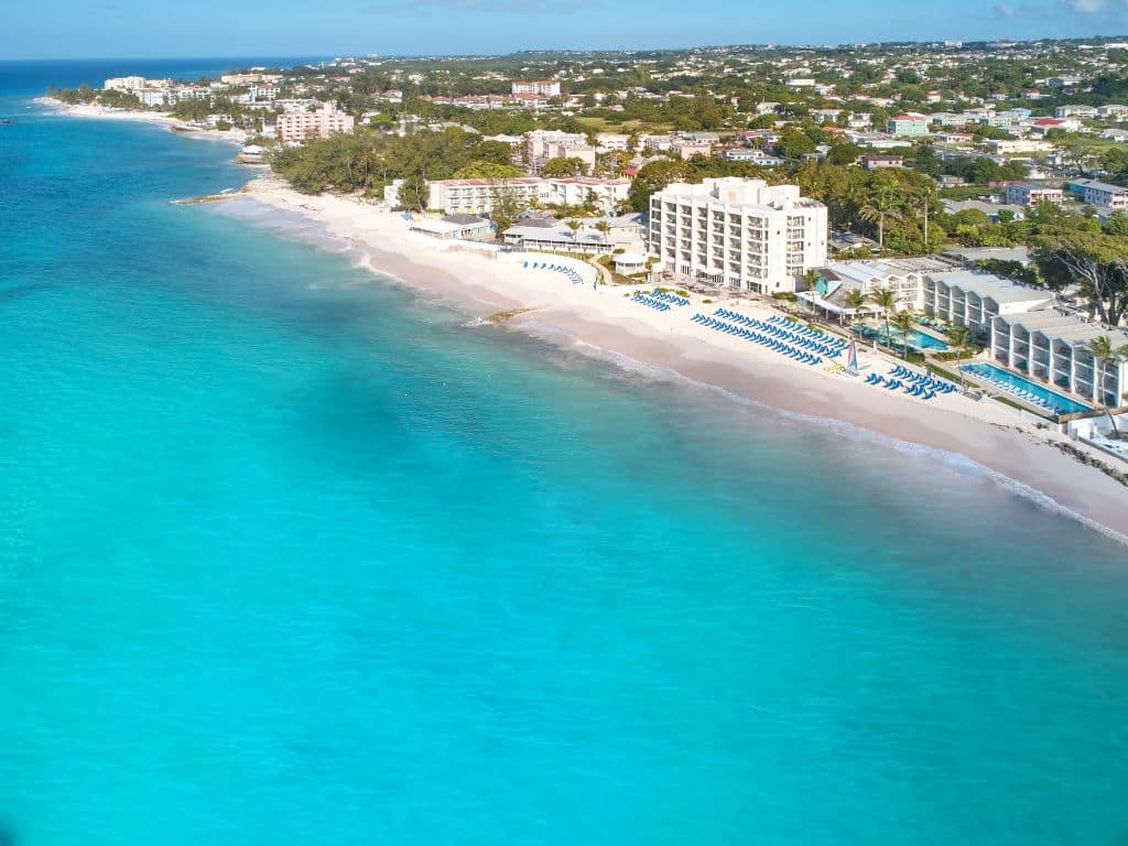 The beachfront Sea Breeze Beach House Resort